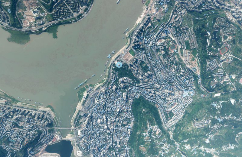 �zӰ�c�b��